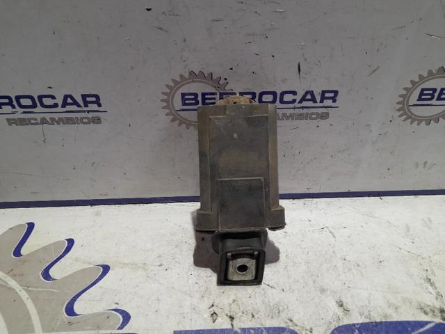 Limitador de apertura de puerta delantera A2027200216 MERCEDES