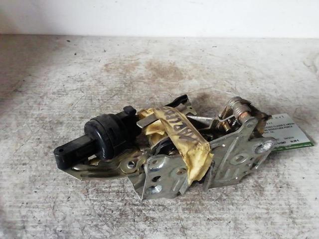 A2027300535 MERCEDES Cerradura de puerta trasera izquierda  disponible Alicante