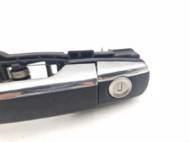 MERCEDES A2027601170 Manija exterior de puerta delantera  en stock Terrassa