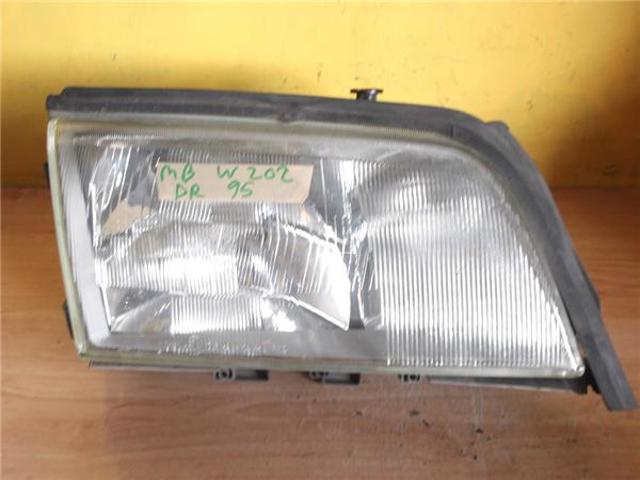 Comprar Faro derecho Mercedes C  W202 a bajo precio