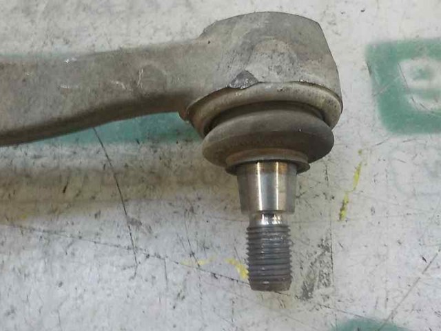 A2033303311 Brazo inferior izquierdo de la suspensión delantera  en stock Sabadell