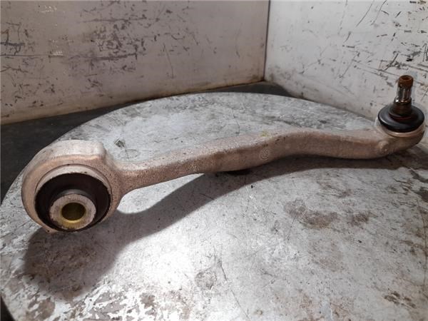 A2033303311 Brazo inferior izquierdo de la suspensión delantera  en stock Castellón