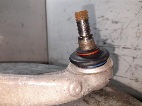 A2033303311 Brazo inferior izquierdo de la suspensión delantera comprar Sevilla