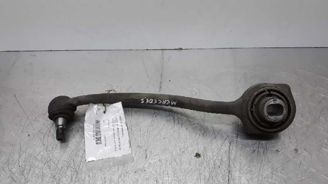 A2033303411 MERCEDES Brazo inferior derecho de la suspensión delantera comprar Alcalá