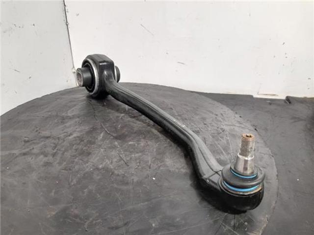 MERCEDES A2033303411 Brazo inferior derecho de la suspensión delantera  disponible España