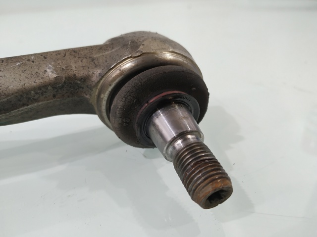 MERCEDES A2033331014 Buje del brazo de suspensión delantero superior  en stock Valencia