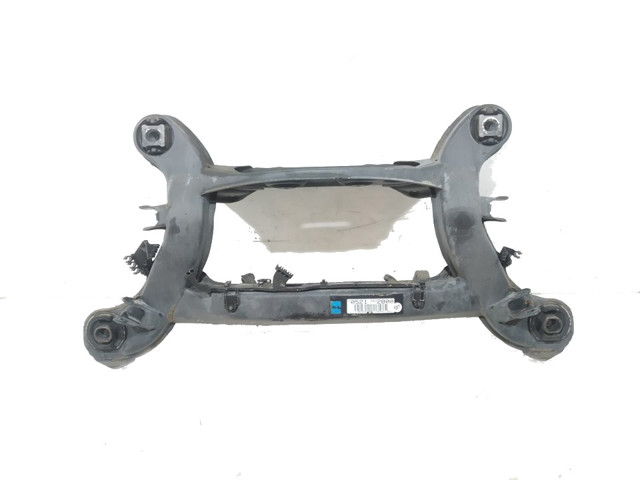 Subchasis trasero soporte motor A2033503608 Mercedes