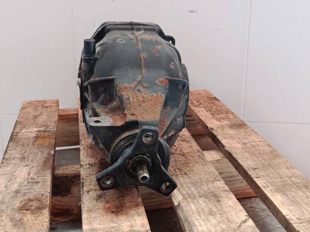 MERCEDES A2033510008  en stock Valencia