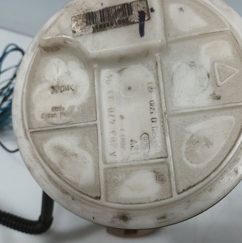 A2034703394 MERCEDES Bomba de gasolina  en stock Gandía