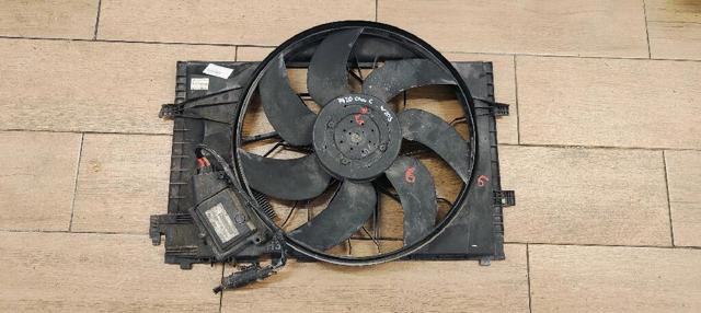 A2035000193KZ Difusor del radiador de refrigeración con motor y hélice  comprar en Pontevedra