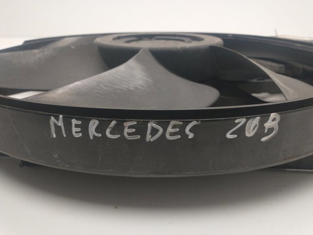 A2035000193KZ MERCEDES Difusor del radiador de refrigeración con motor y hélice  comprar en Oviedo