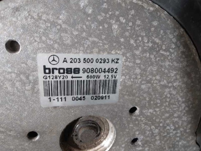 MERCEDES A2035000293 Difusor del radiador de refrigeración con motor y hélice  disponible Lugo