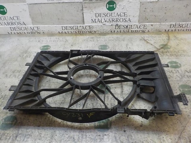 MERCEDES A2035000293 Difusor del radiador de refrigeración con motor y hélice  disponible Valladolid