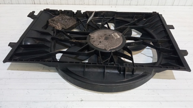 A2035000293KZ MERCEDES Difusor del radiador de refrigeración con motor y hélice  disponible Alicante