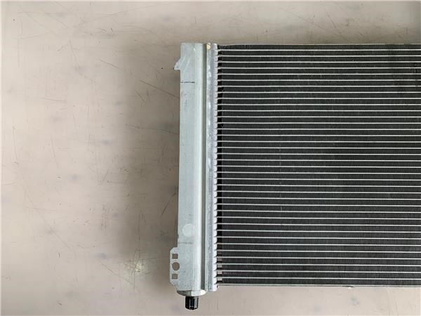 A2035000554 Condensador de aire acondicionado  comprar en Zaragoza