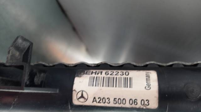 A2035000603 Radiador de refrigeración del motor  comprar en Zaragoza