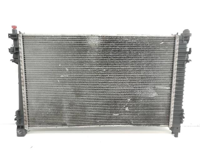 A2035000603 Radiador de refrigeración del motor  comprar en Pontevedra
