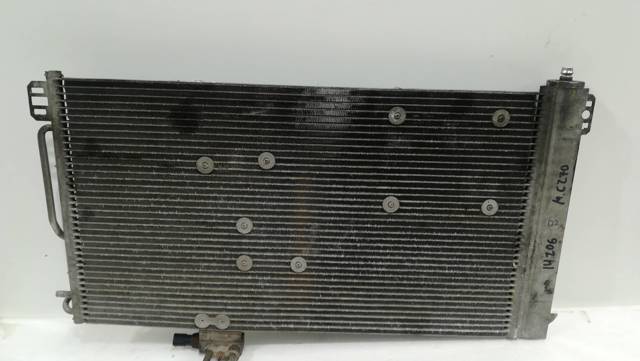 MERCEDES A2035000654 Condensador de aire acondicionado  comprar en Murcia