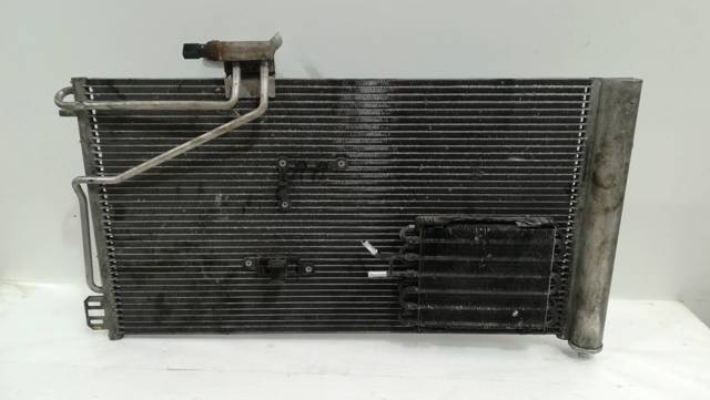 MERCEDES A2035000654 Condensador aire acondicionado  en stock Salamanca