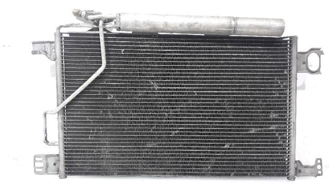 A2035000654 Condensador de aire acondicionado  comprar en Reus