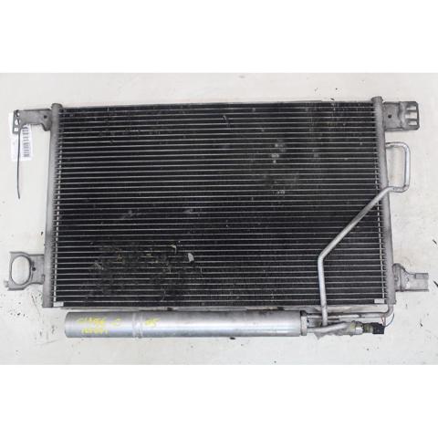 MERCEDES A2035000854 Condensador de aire acondicionado  disponible Valladolid