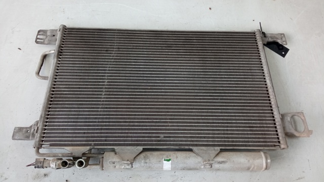 A2035000854 MERCEDES Condensador aire acondicionado comprar Madrid
