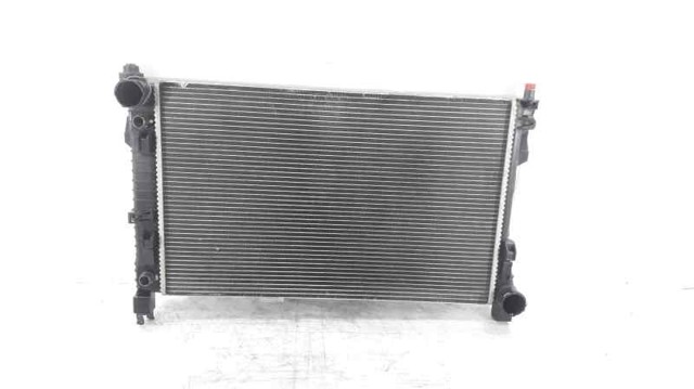 A2035001003 Radiador de refrigeración del motor  disponible Utrera