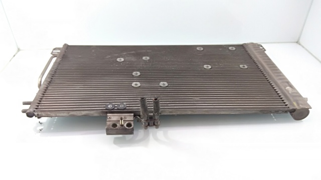 Condensador / radiador  aire acondicionado para mercedes-benz clase c c 220 cdi (203.006) om611962 A2035001154