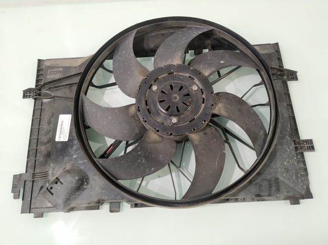 MERCEDES A2035001693 Difusor del radiador de refrigeración con motor y hélice  comprar en Albacete