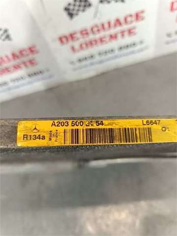 A2035002154 Condensador aire acondicionado  en stock Sabadell