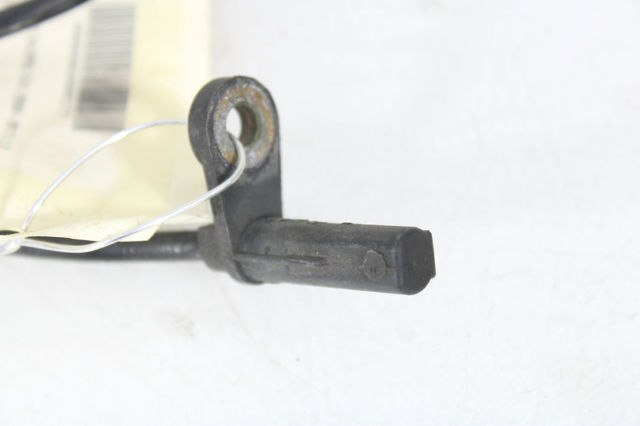 A2035400417 MERCEDES Sensor ABS delantero  disponible Vigo