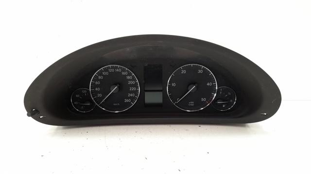 A2035404947 MERCEDES Cuadro instrumentos comprar Alcalá