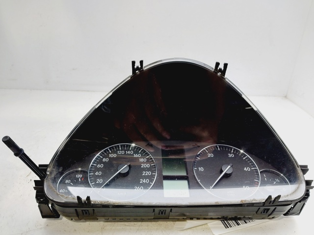 A2035404947 Mercedes
