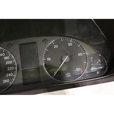 MERCEDES A2035404947 Tablero de instrumentos  disponible Valladolid