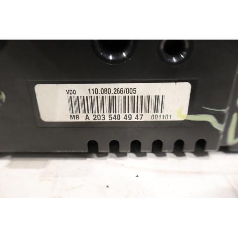 MERCEDES A2035404947 Tablero de instrumentos  disponible Valladolid