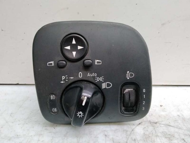 A2035450604 MERCEDES Interruptor de luces en el tablero  comprar en Jaén