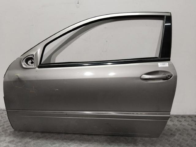 Puerta del conductor para Mercedes C  (CL203)