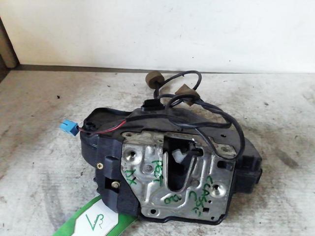 A2037300235 MERCEDES Cerradura de la puerta trasera derecha  comprar en Lleida