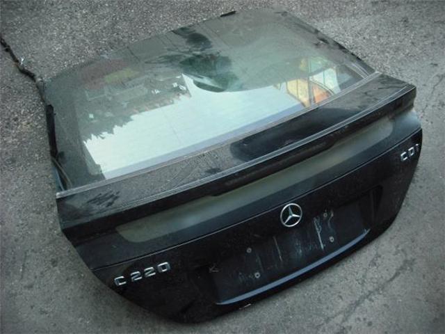 A2037400305 MERCEDES Puerta trasera comprar Alcalá