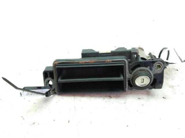 A2037500093 Manija exterior de tapa de maletero  comprar en Reus