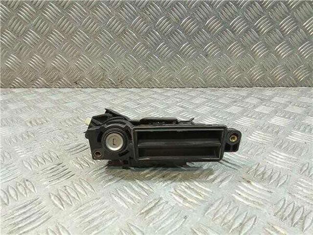 A2037500093 Manija exterior de tapa de maletero  comprar en Reus