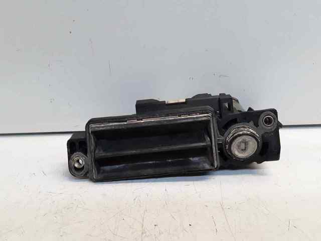 A2037500093 MERCEDES Manija exterior de tapa de maletero  disponible Vigo