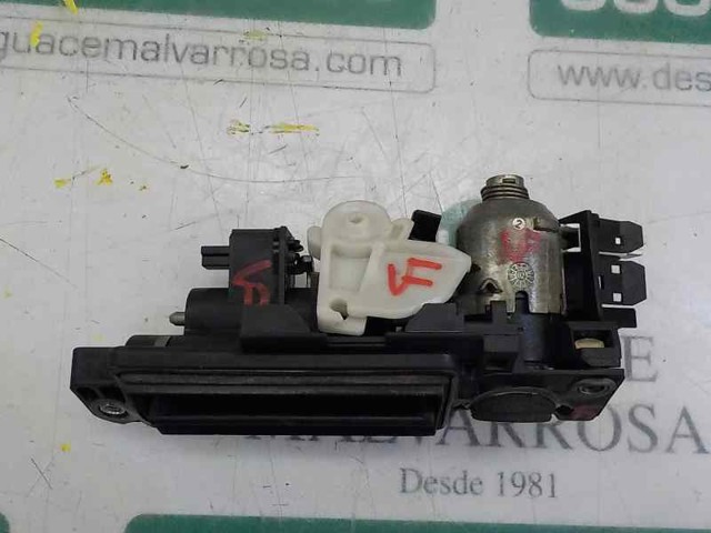 MERCEDES A2037500093 Tirador de puerta de maletero exterior  en stock Valencia