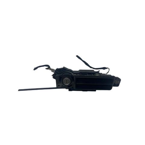 A2037500093 MERCEDES Tirador de puerta de maletero exterior  en stock Huelva