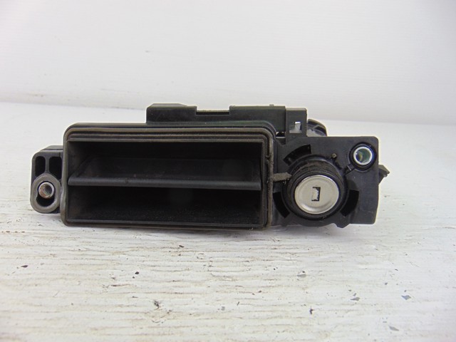 A2037500693 MERCEDES Cerradura de tapa de maletero  disponible Vigo