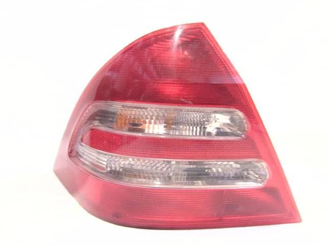 A2038200164 MERCEDES Piloto trasero izquierdo  comprar en Oviedo