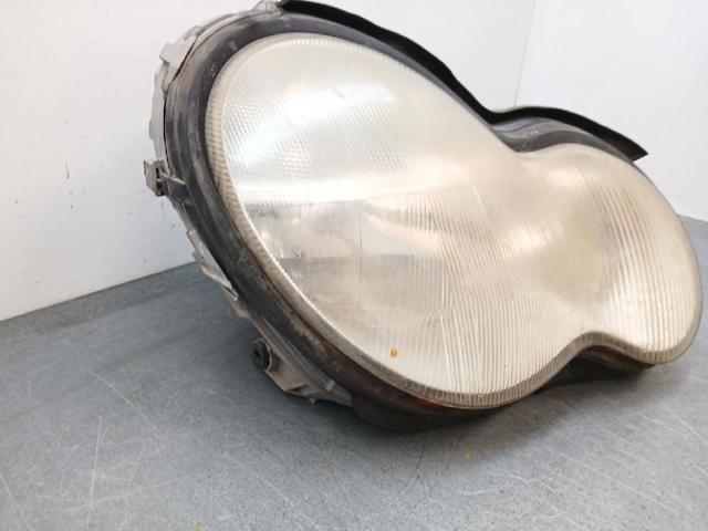 A2038200261 Faro derecho comprar Girona