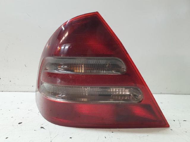 MERCEDES A2038200264 Piloto trasero derecho  comprar en Murcia