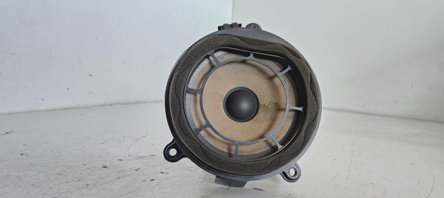 Altavoz de puerta trasera A2038201502 Mercedes