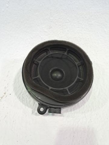 Altavoz de puerta trasera A2038201502 Mercedes